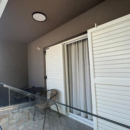 Apartmani Avis Selce Exterior photo