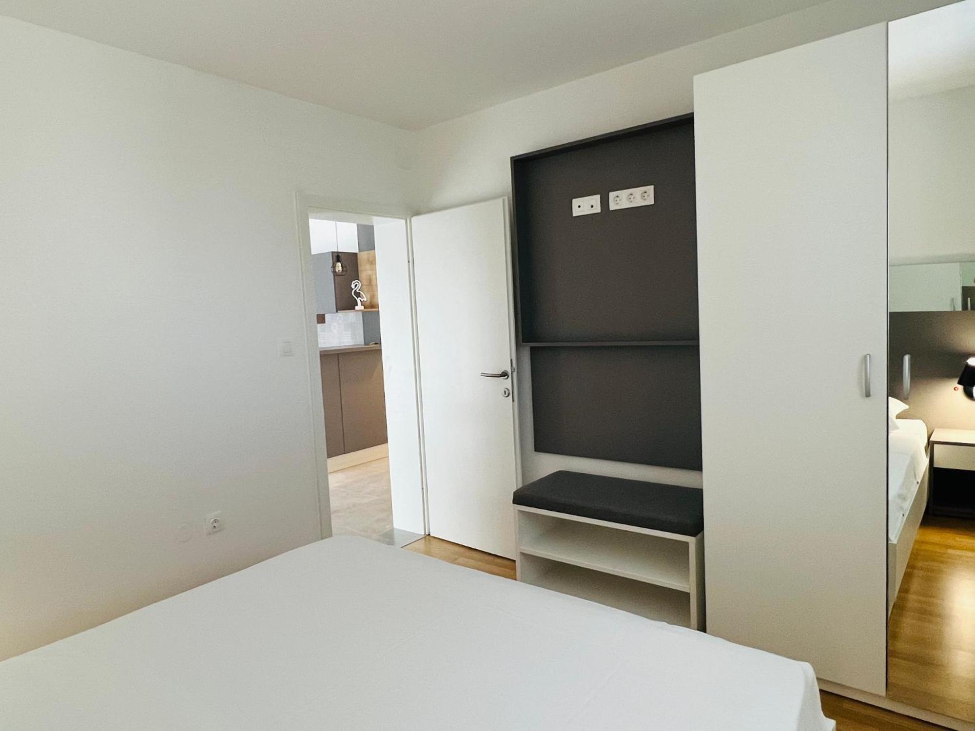 Apartmani Avis Selce Exterior photo